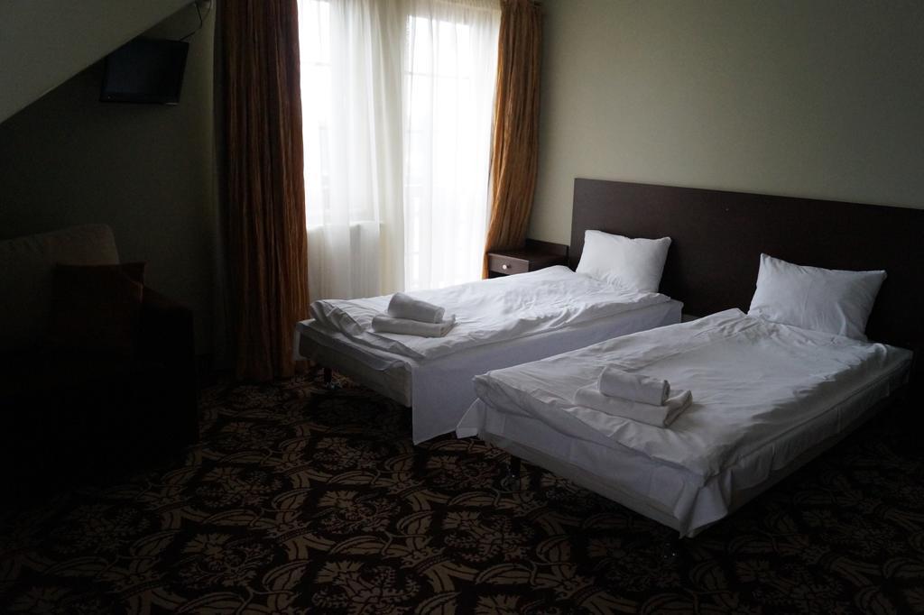 Hotel Sloneczny Brzeg Biskupiec  Chambre photo