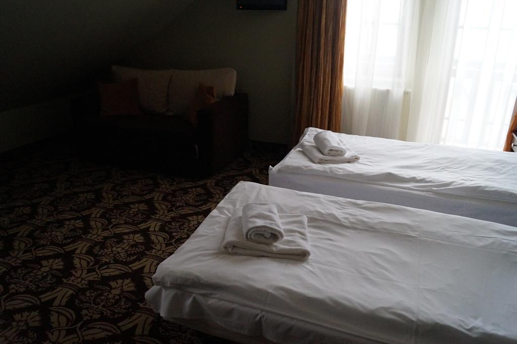 Hotel Sloneczny Brzeg Biskupiec  Chambre photo