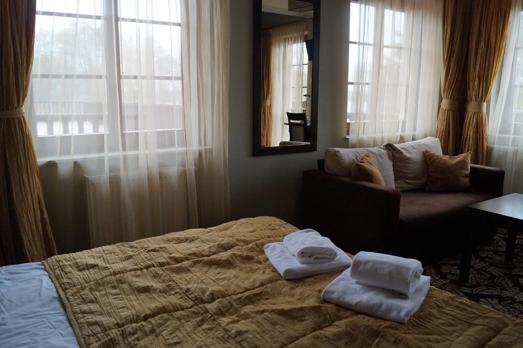 Hotel Sloneczny Brzeg Biskupiec  Chambre photo